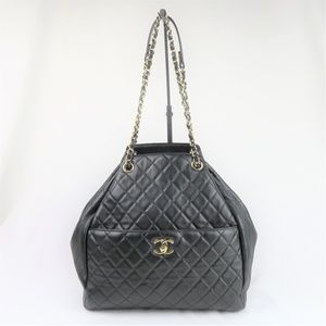 SOLD Chanel Black Drawstring Quilted Shoulder Bag